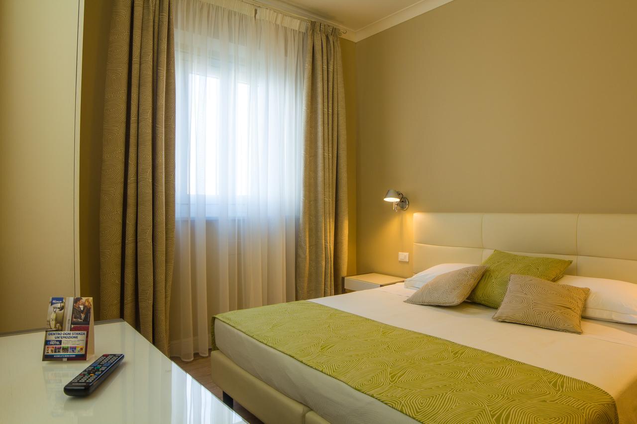Hotel Universal 리보르노 외부 사진